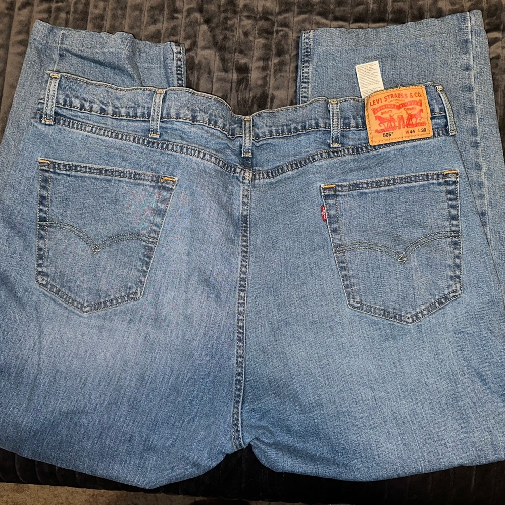 Men’s Levi 505 jeans 44x30 worn once